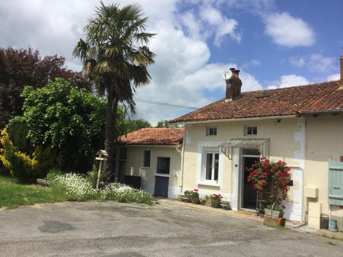 The Little House Villa Mezieres-sur-Issoire Eksteriør billede